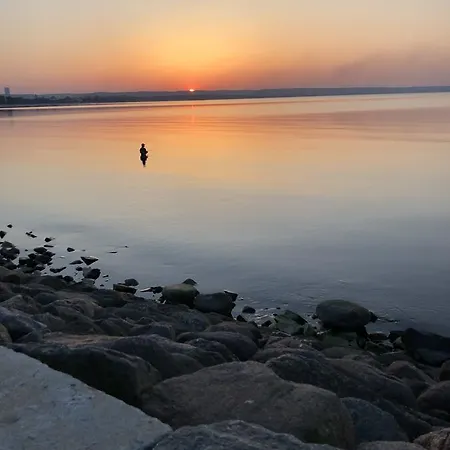 شقة Brzezno Nad Zatoka